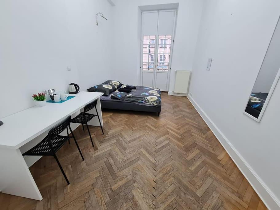 Fantastic - Ns51 Room A Warsaw Luaran gambar